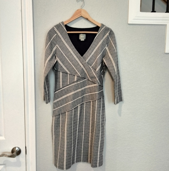Maeve Column Dress - Picture 2 of 4